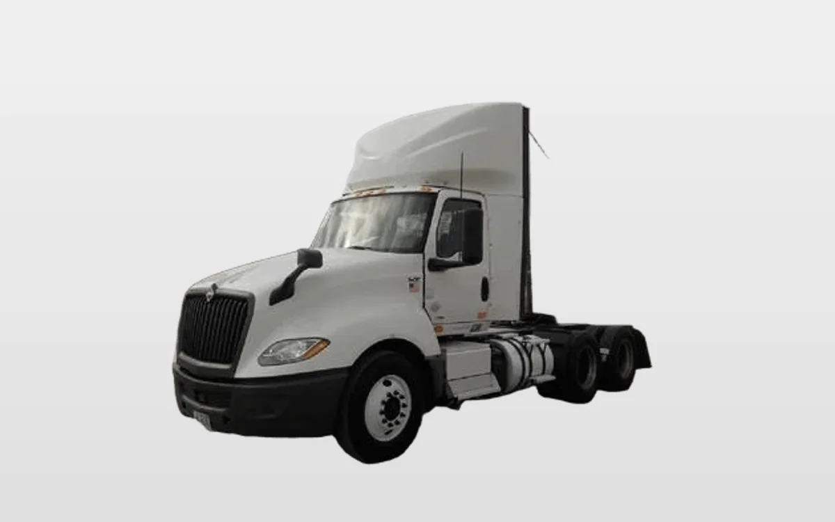 2020 International LT — photo 1