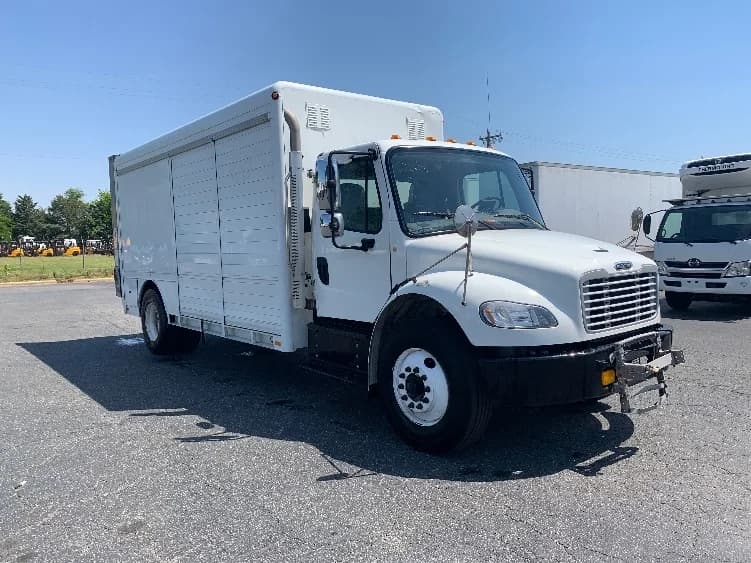 2020 Freightliner M2 106