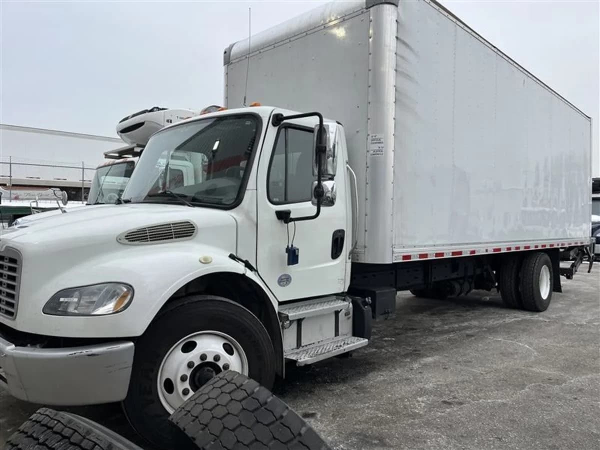 2019 Freightliner M2 106