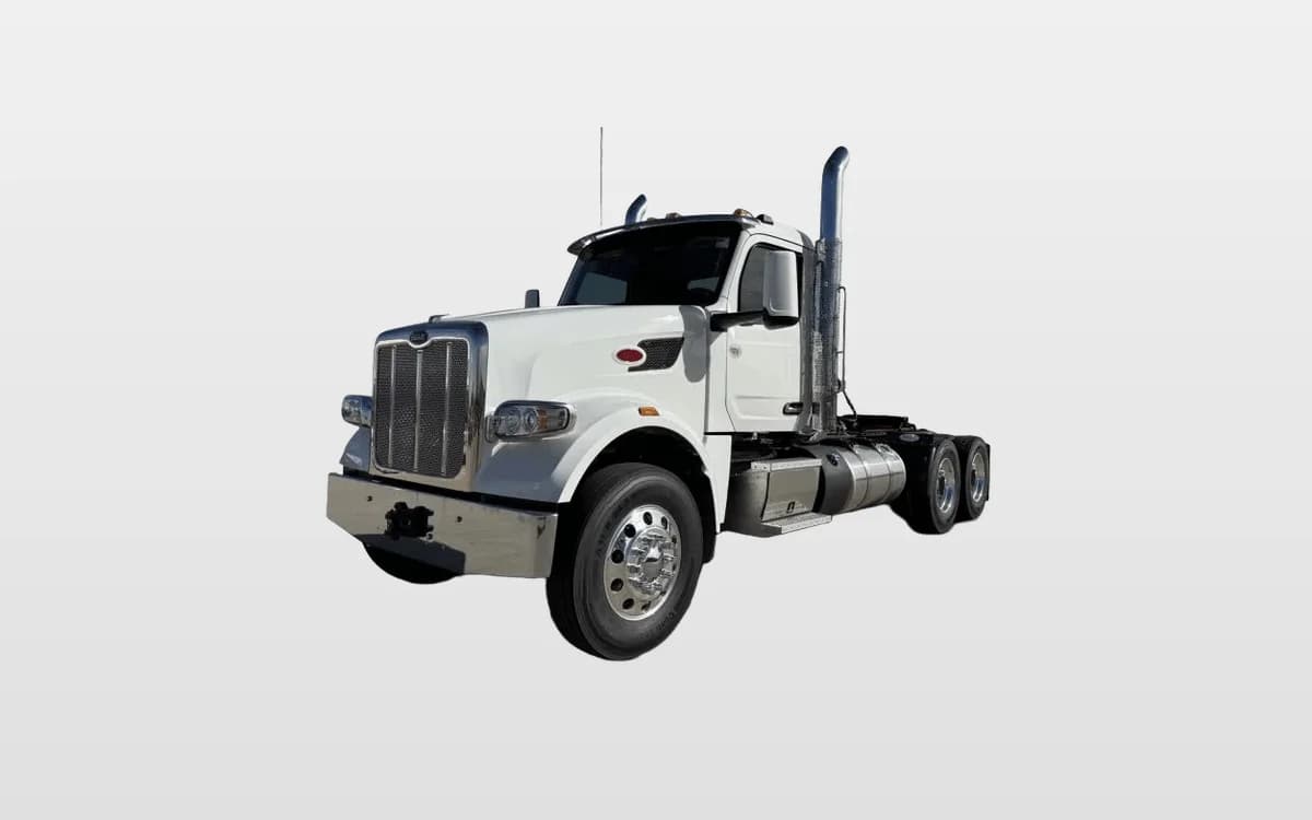 2027 Peterbilt 567 — photo 1