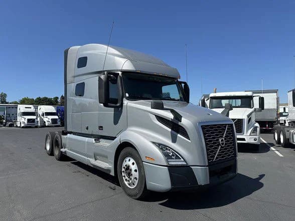 2020 Volvo VNL 760