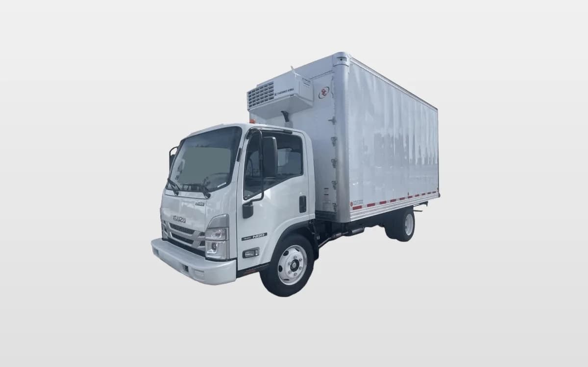 2025 Isuzu NPR — photo 1
