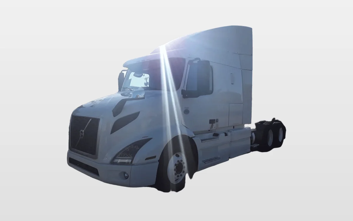 2020 Volvo VNR 640 — photo 1