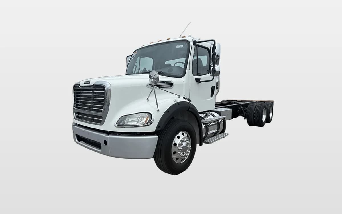 2012 Freightliner M2 112 — photo 1
