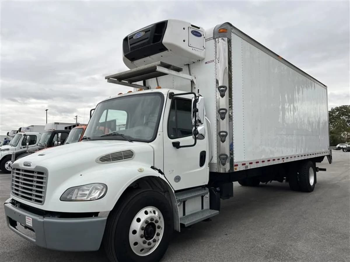 2019 Freightliner M2 106
