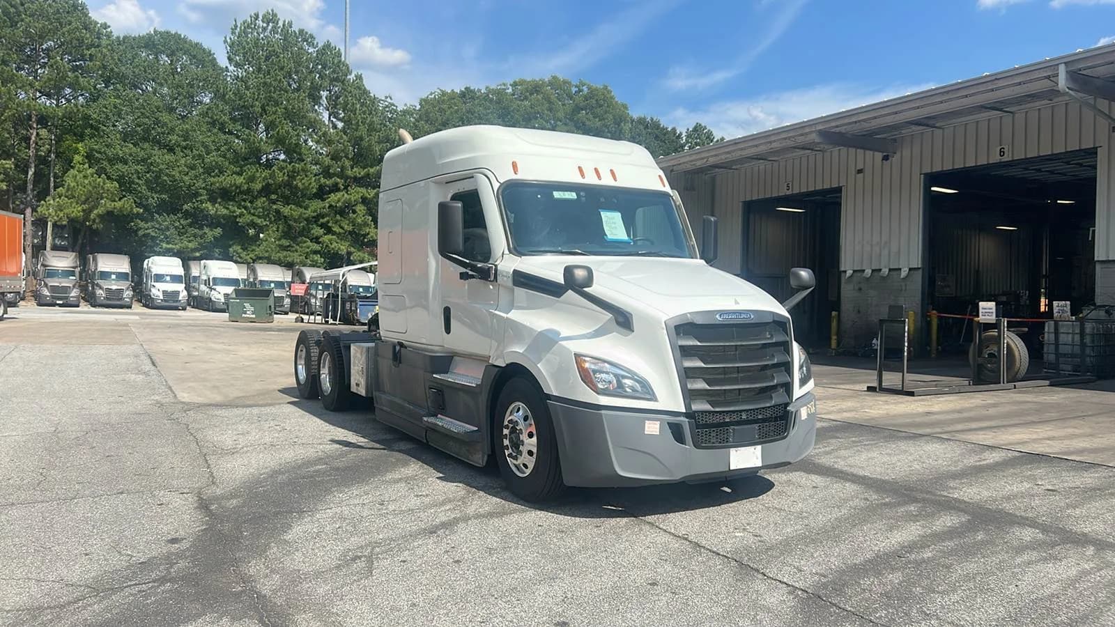 2021 Freightliner Cascadia