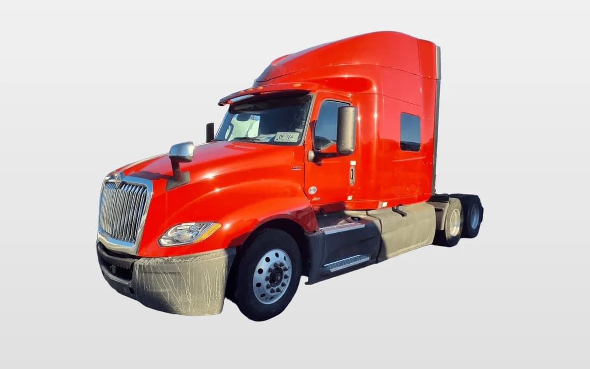 2020 International LT — photo 1