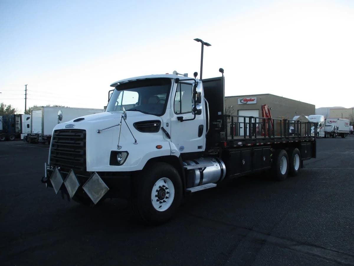 2020 Freightliner 114SD