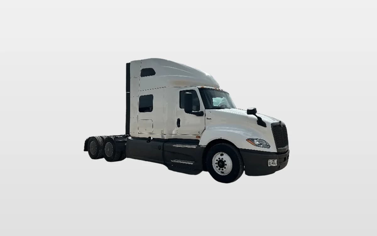 2023 International LT — photo 1