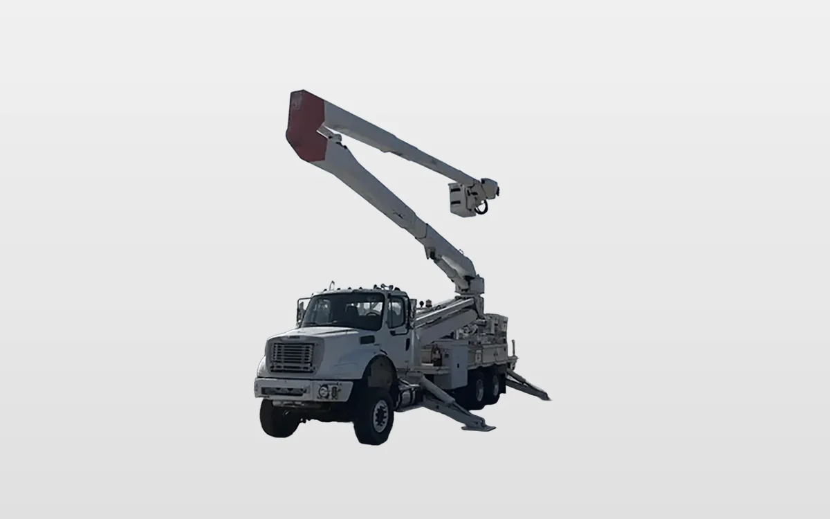 2008 Freightliner M2 106 — photo 1