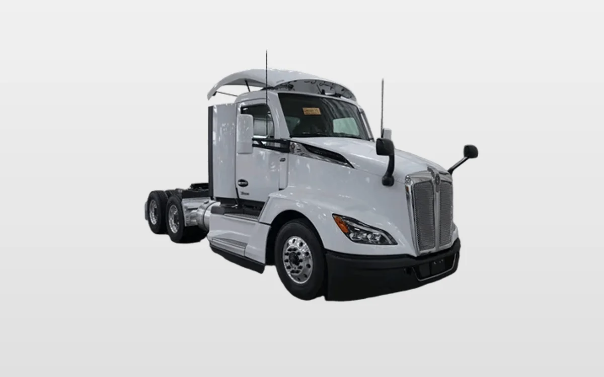 2027 Kenworth T680 — photo 1