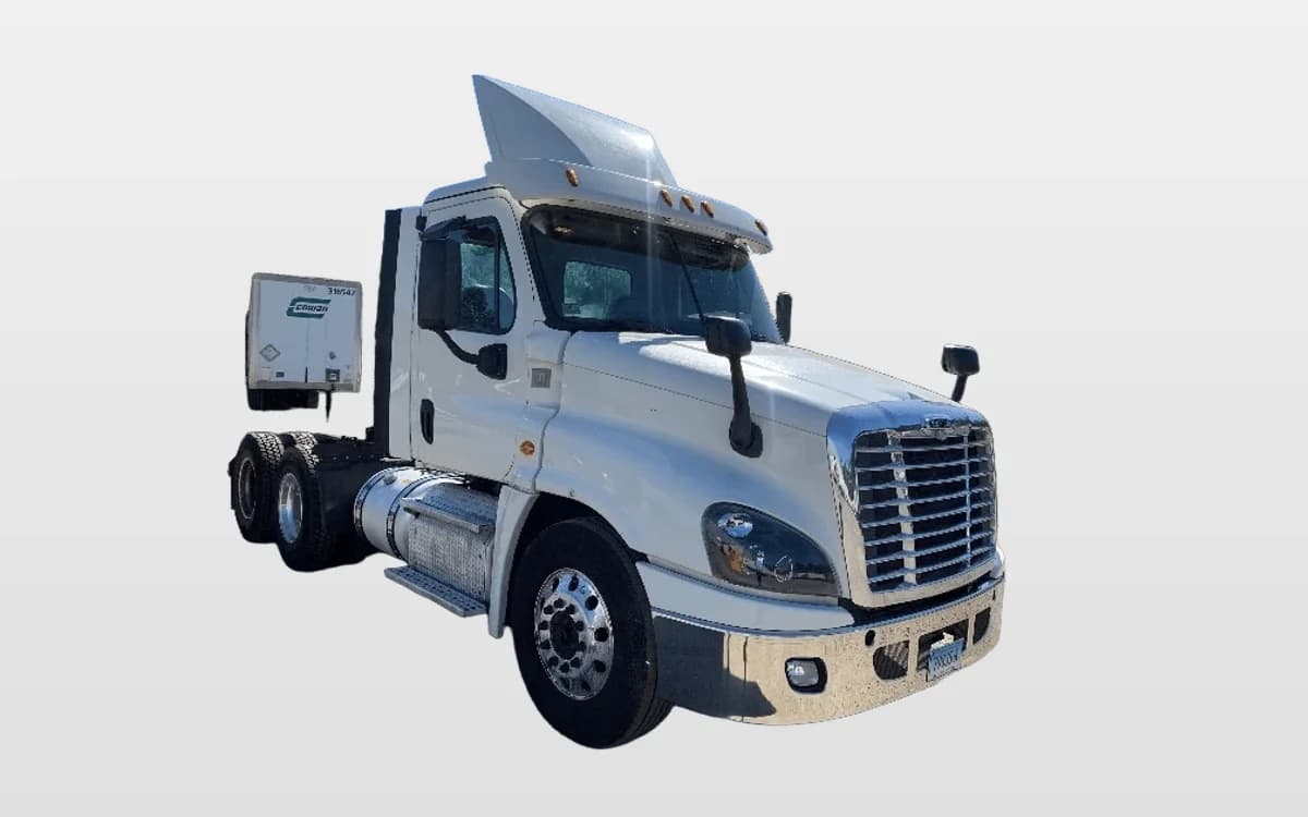 2019 Freightliner Cascadia — photo 1