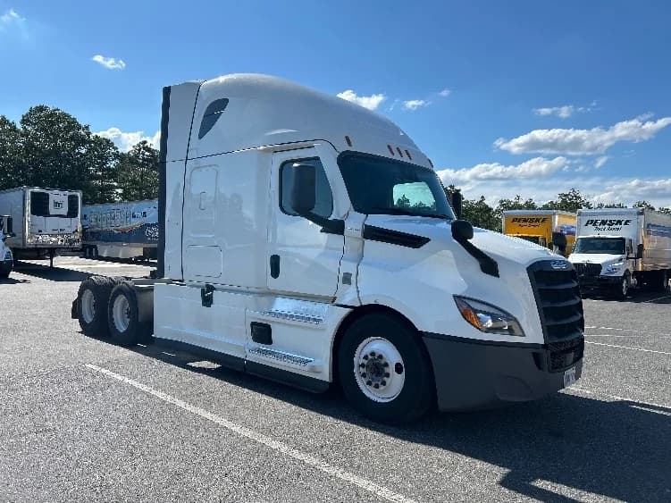 2022 Freightliner Cascadia