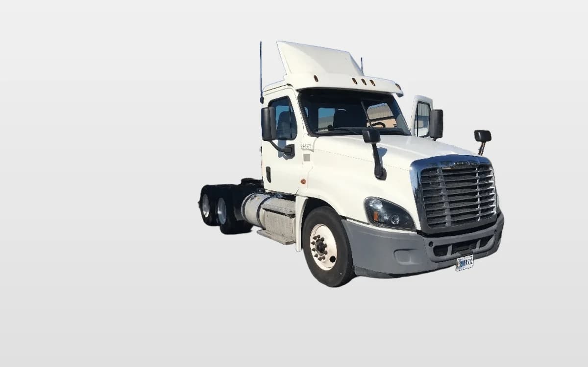 2019 Freightliner Cascadia — photo 1