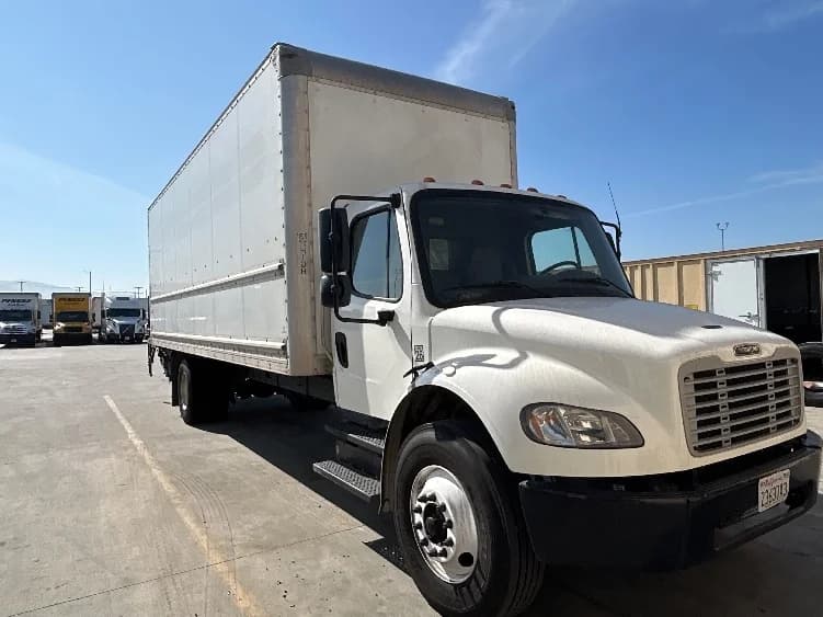 2020 Freightliner M2 106