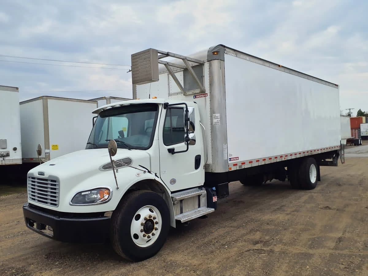 2020 Freightliner M2 106