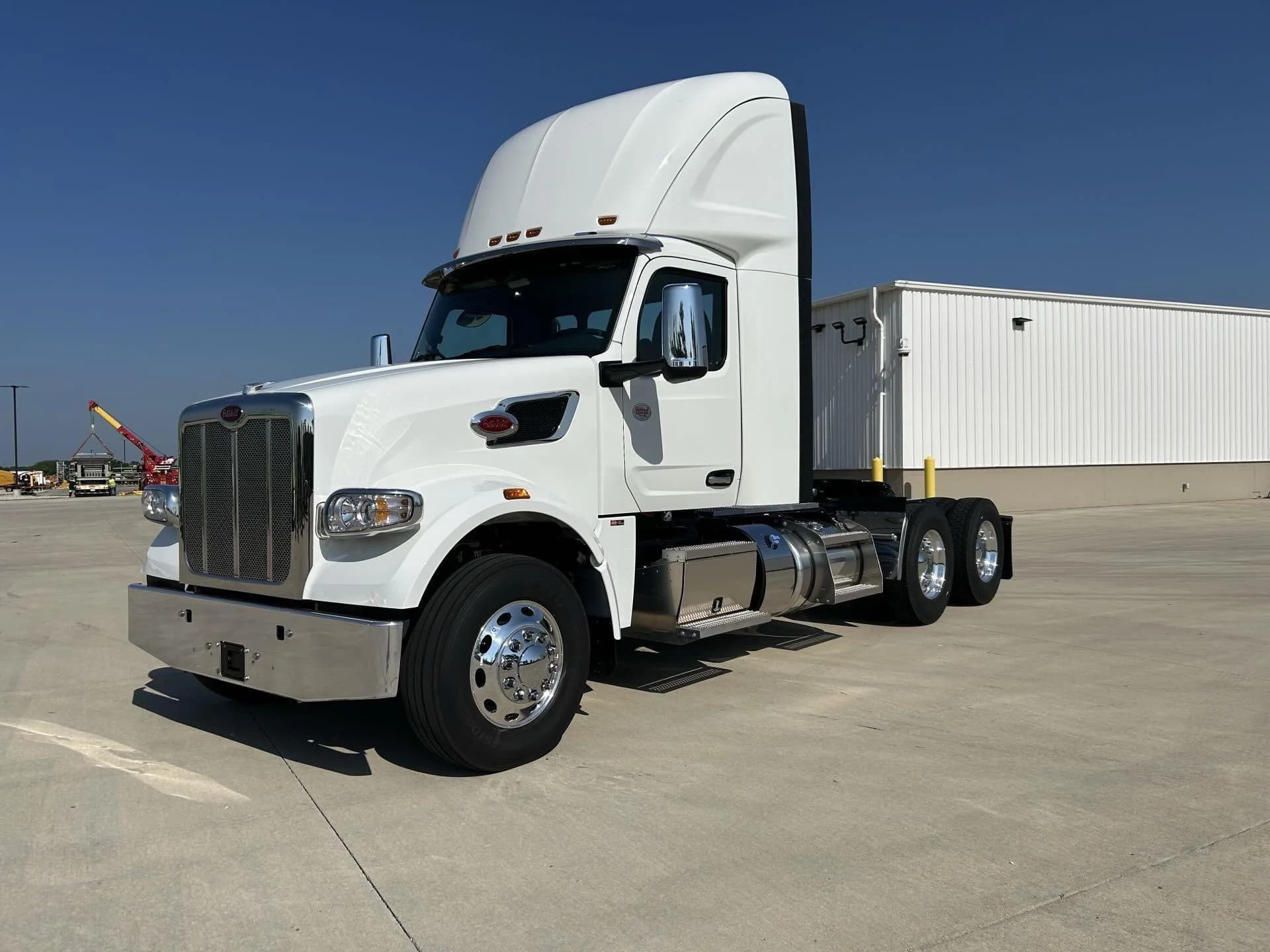 2026 Peterbilt 567