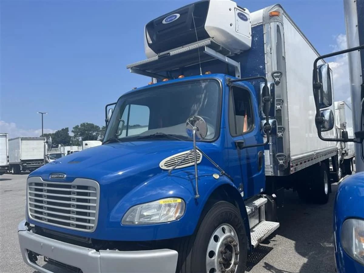 2018 Freightliner M2 106