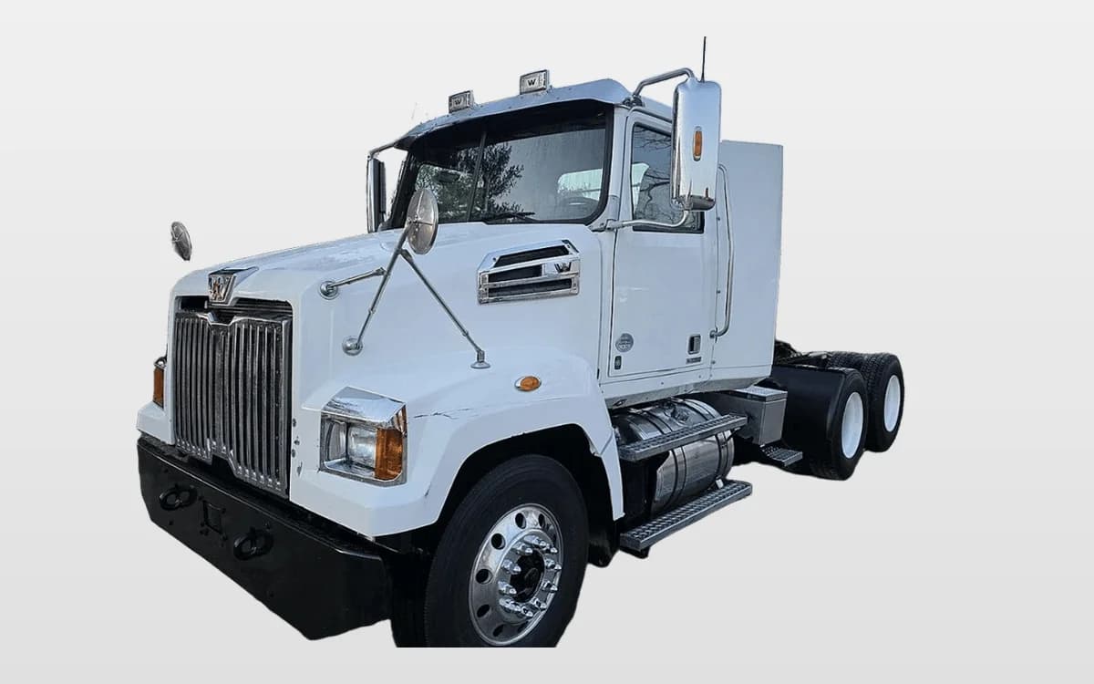 2020 Western Star 4700 — photo 1