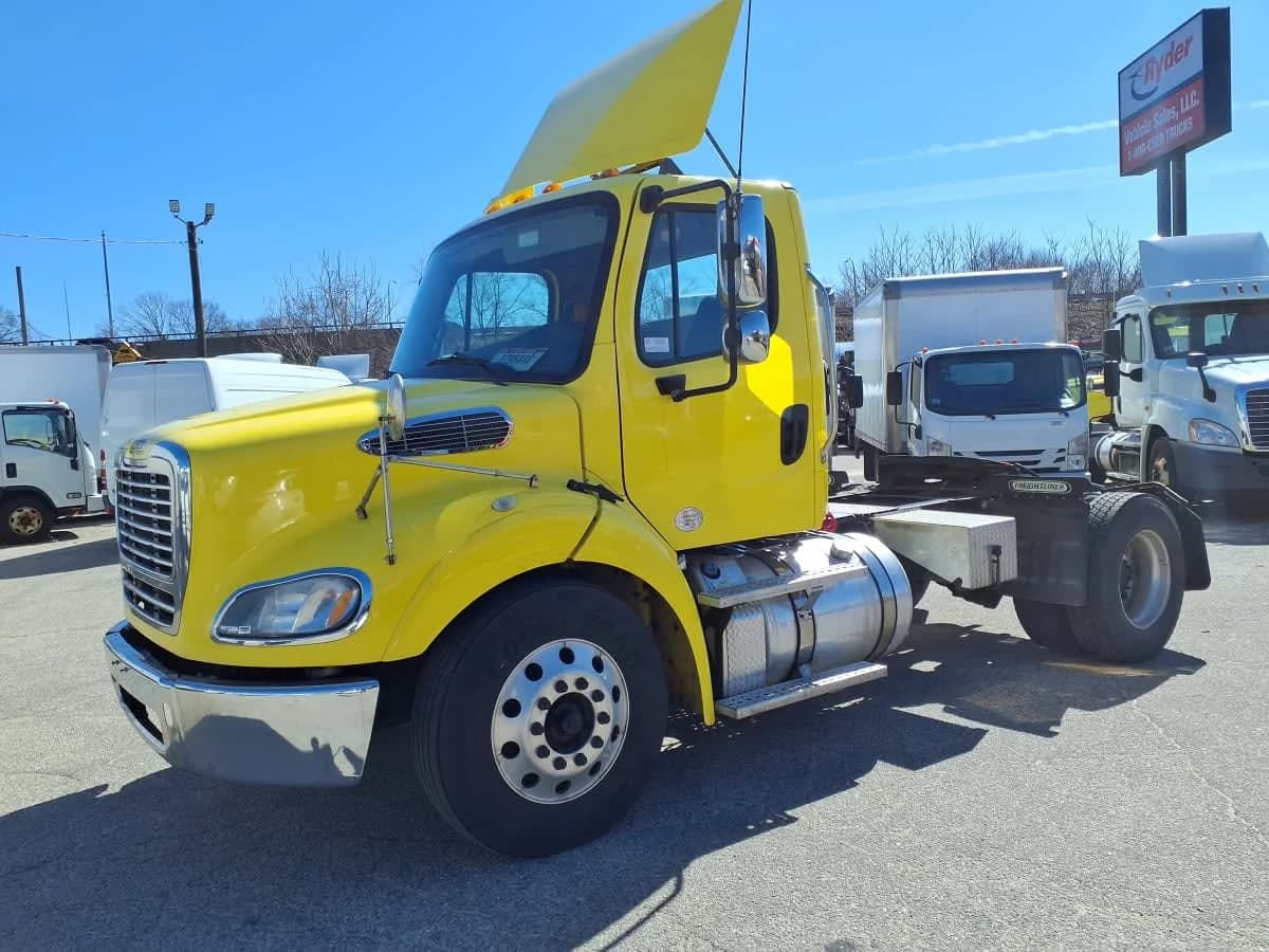 2019 Freightliner M2 112