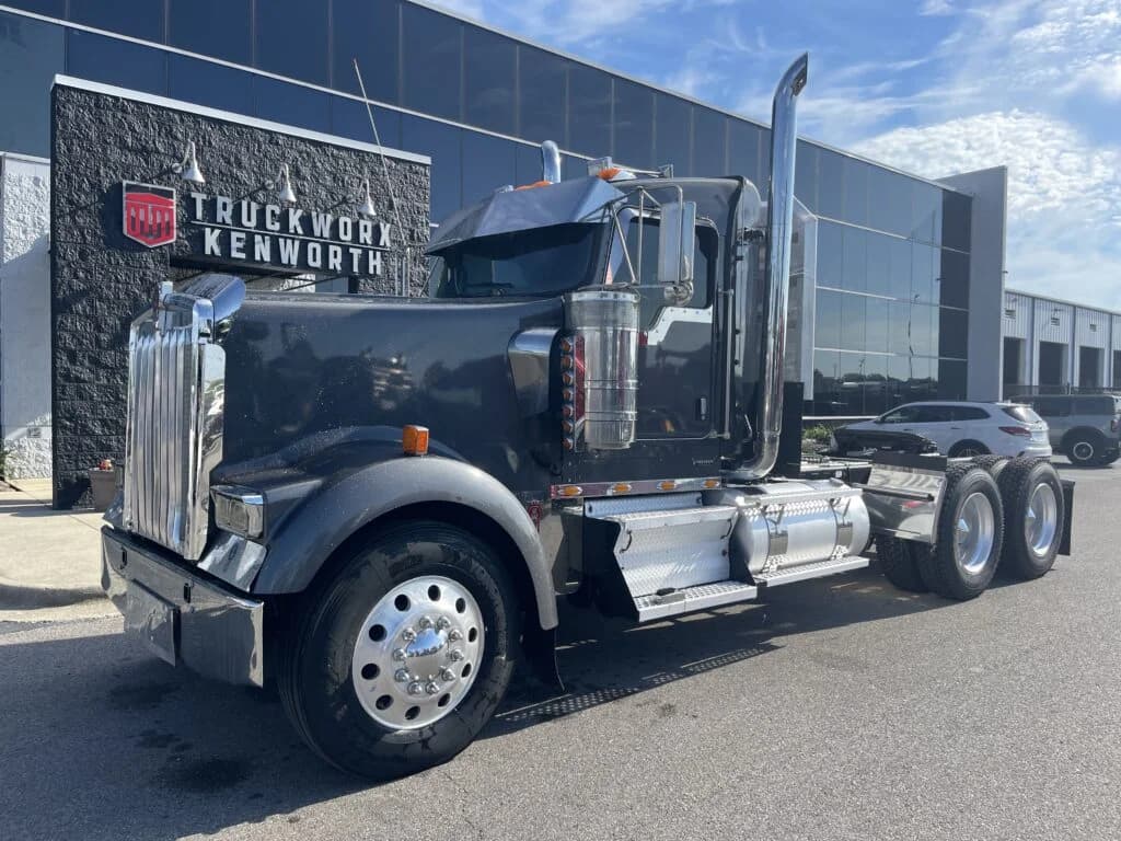2014 Kenworth W900