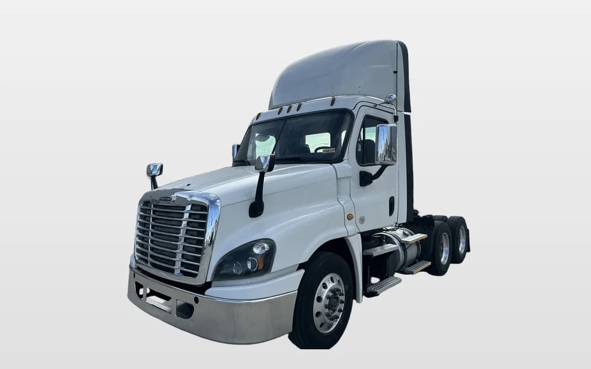 2016 Freightliner Cascadia — photo 1
