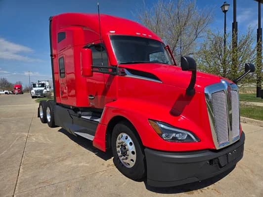 2024 Kenworth T680