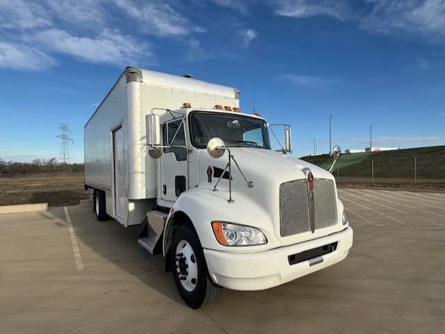 2020 Kenworth T270