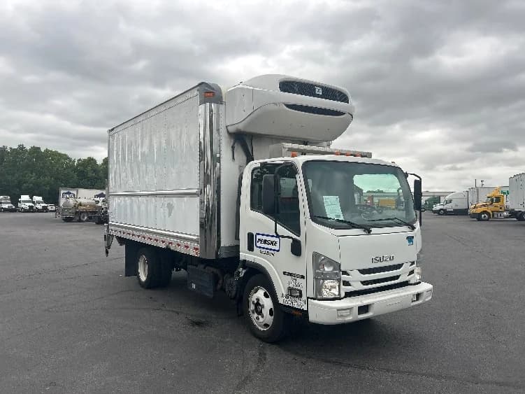 2021 Isuzu NRR