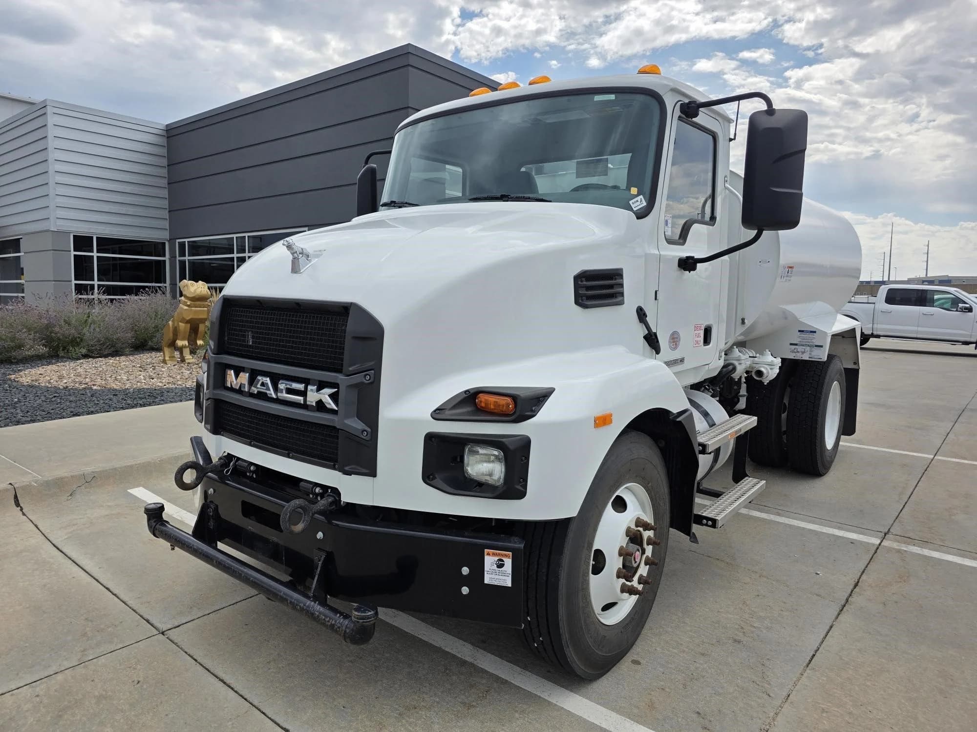 2024 Mack MD