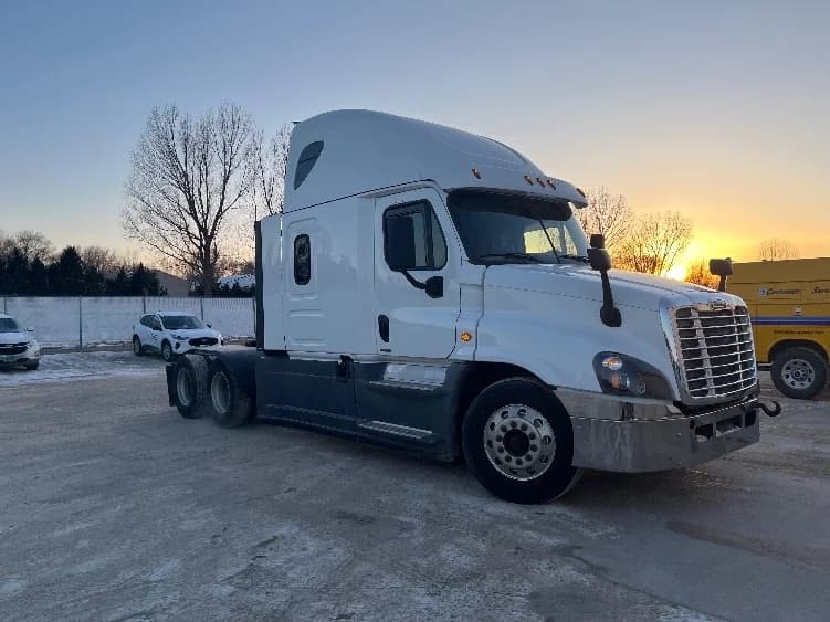 2016 Freightliner Cascadia