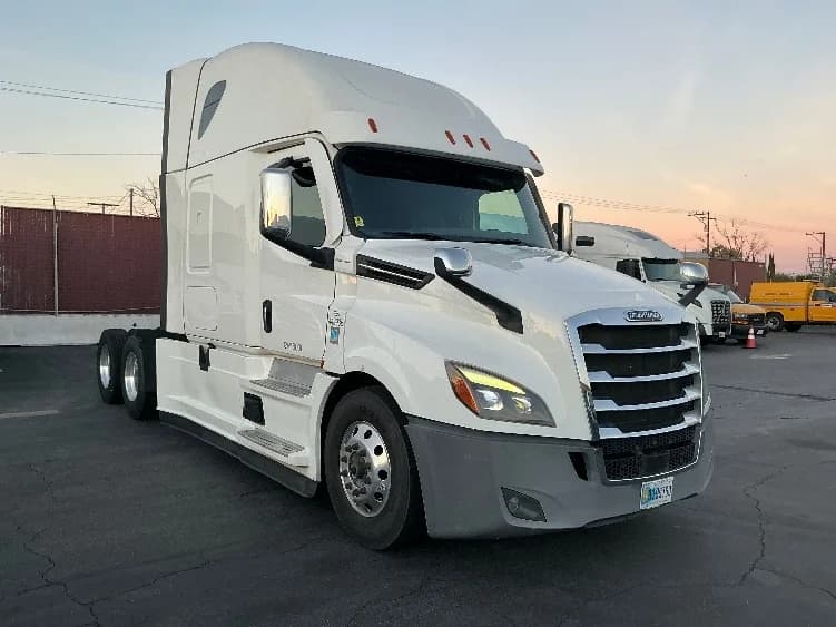 2022 Freightliner Cascadia