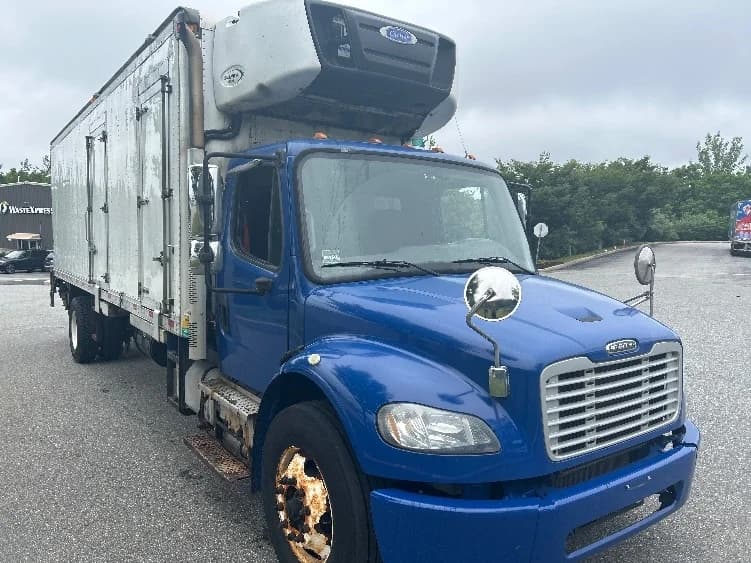 2017 Freightliner M2 106