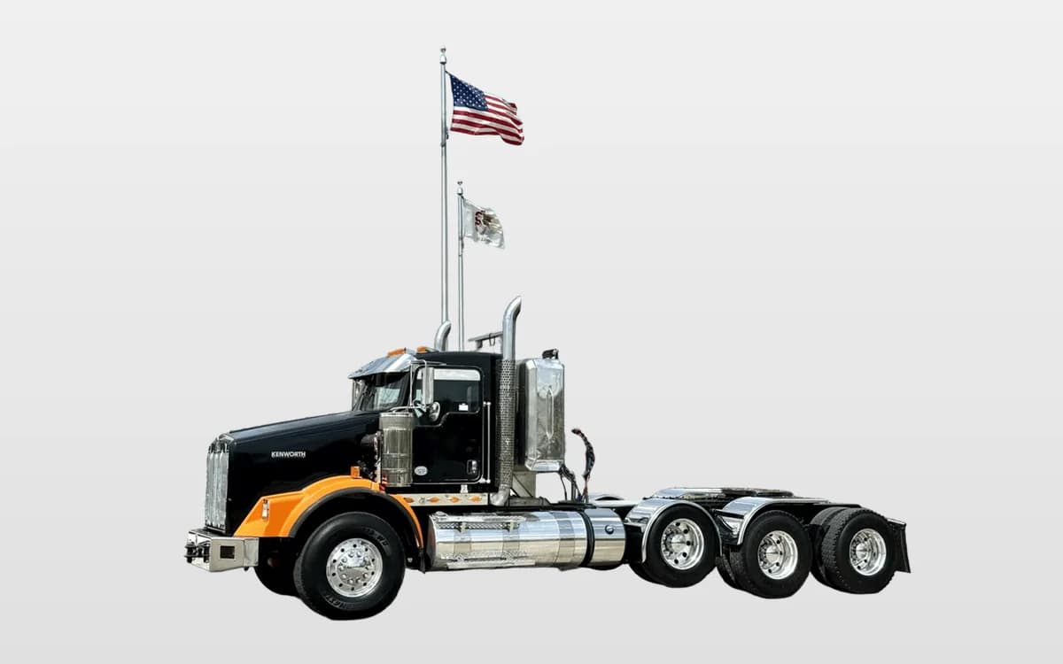 2012 Kenworth T800 — photo 1