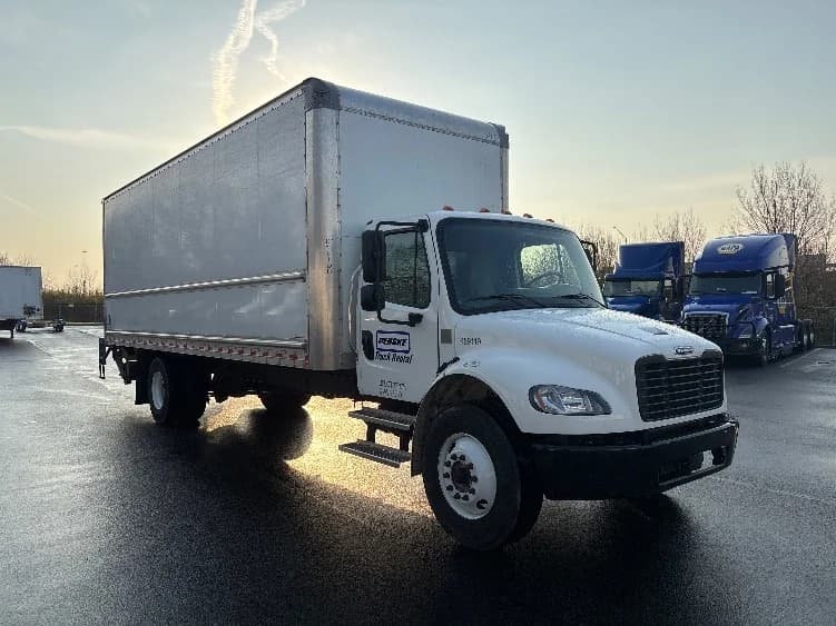 2022 Freightliner M2 106
