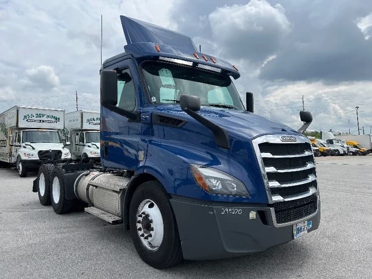 2020 Freightliner Cascadia