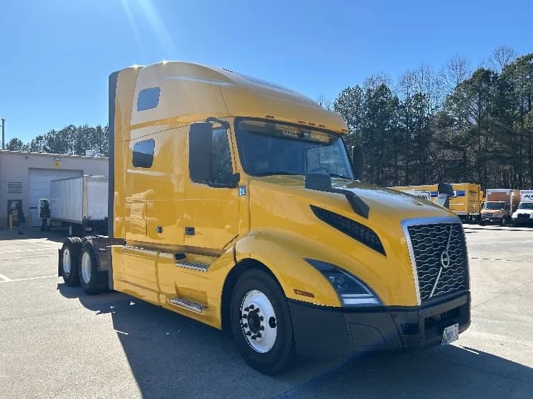 2022 Volvo VNL 760