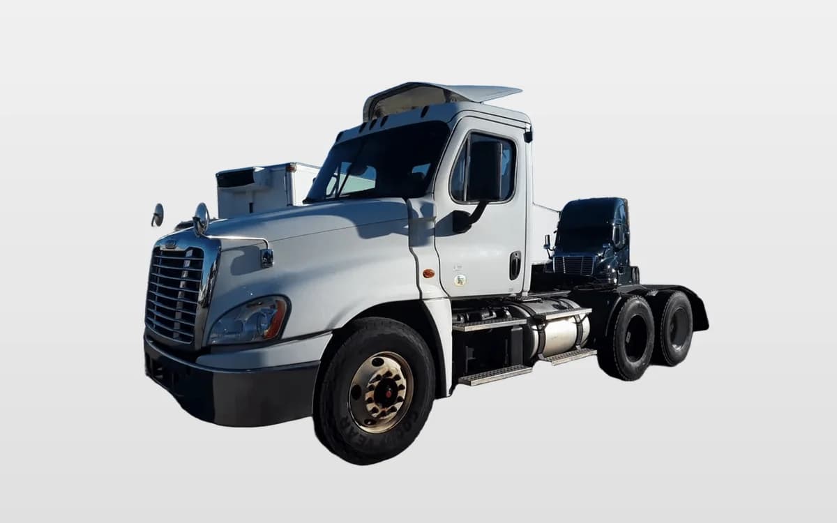 2019 Freightliner Cascadia — photo 1