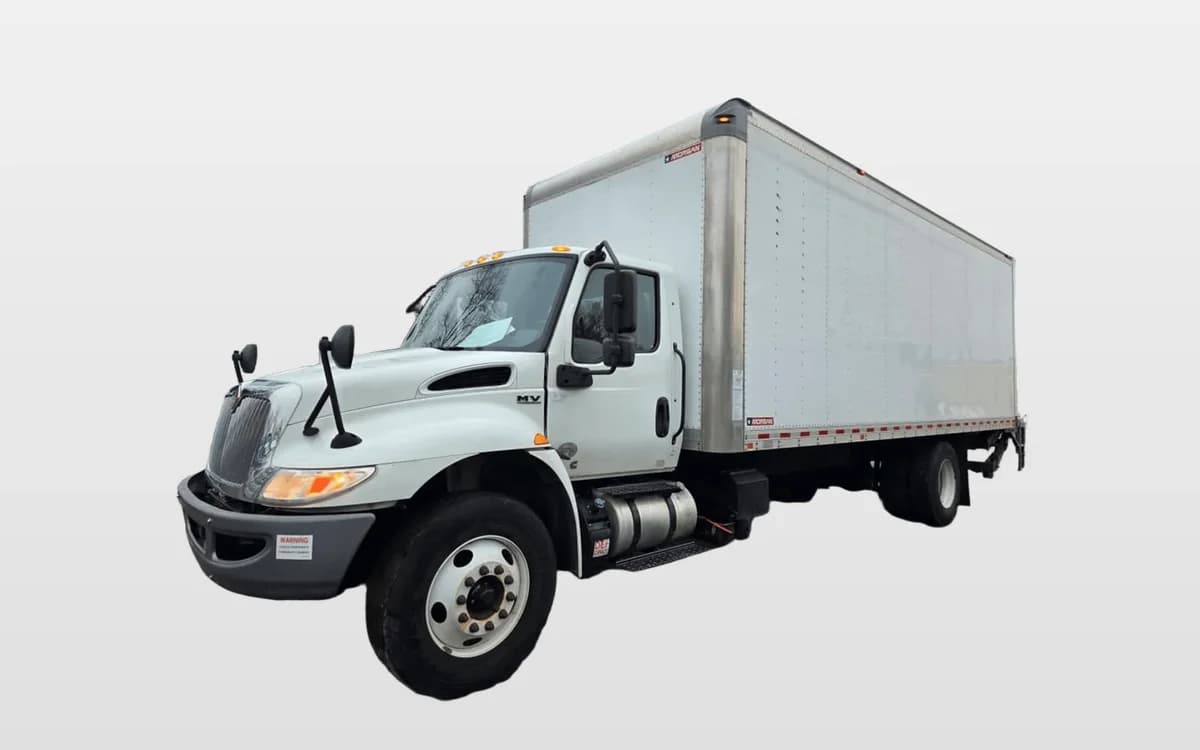 2020 International MV — photo 1