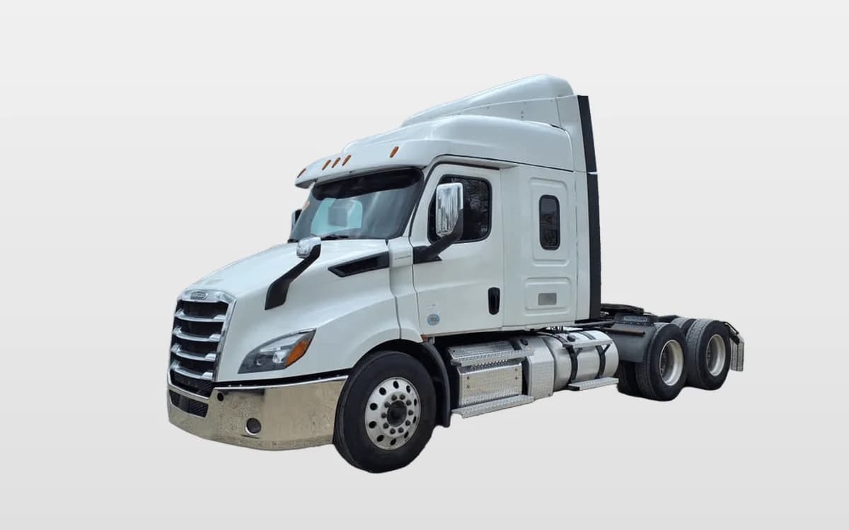 2020 Freightliner Cascadia — photo 1