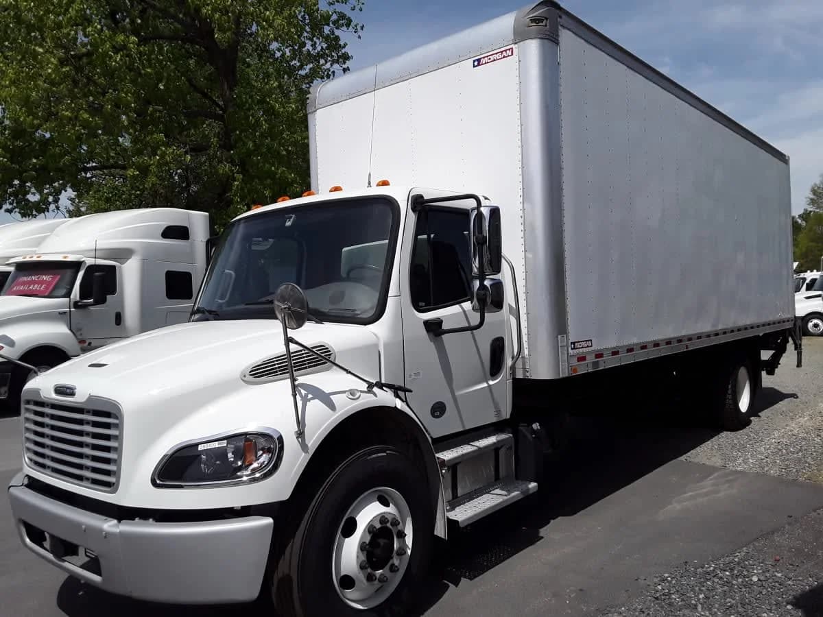 2021 Freightliner M2 106