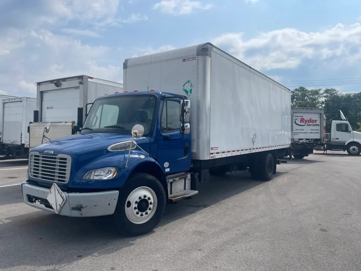 2017 Freightliner M2 106