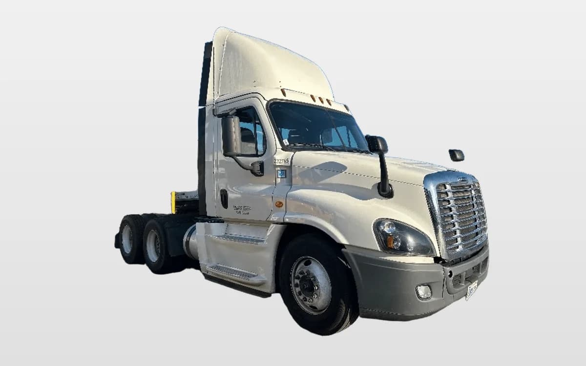 2019 Freightliner Cascadia — photo 1