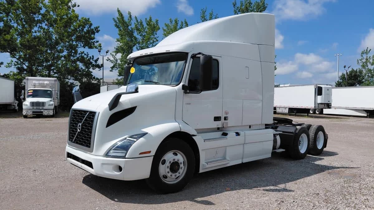 2019 Volvo VNR 640