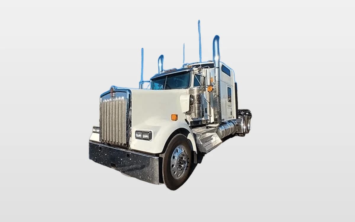 2025 Kenworth W900 — photo 1