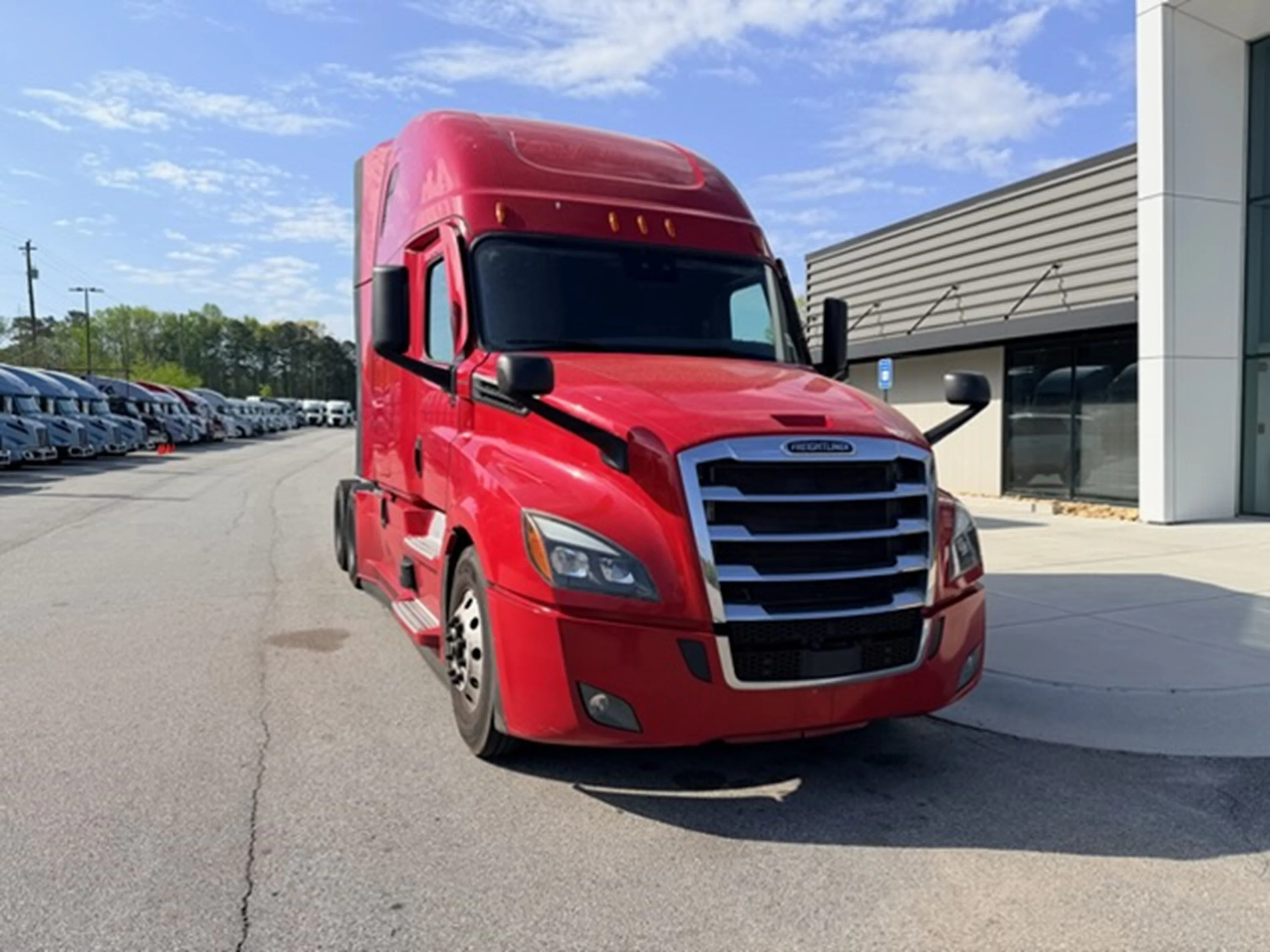 2023 Freightliner Cascadia
