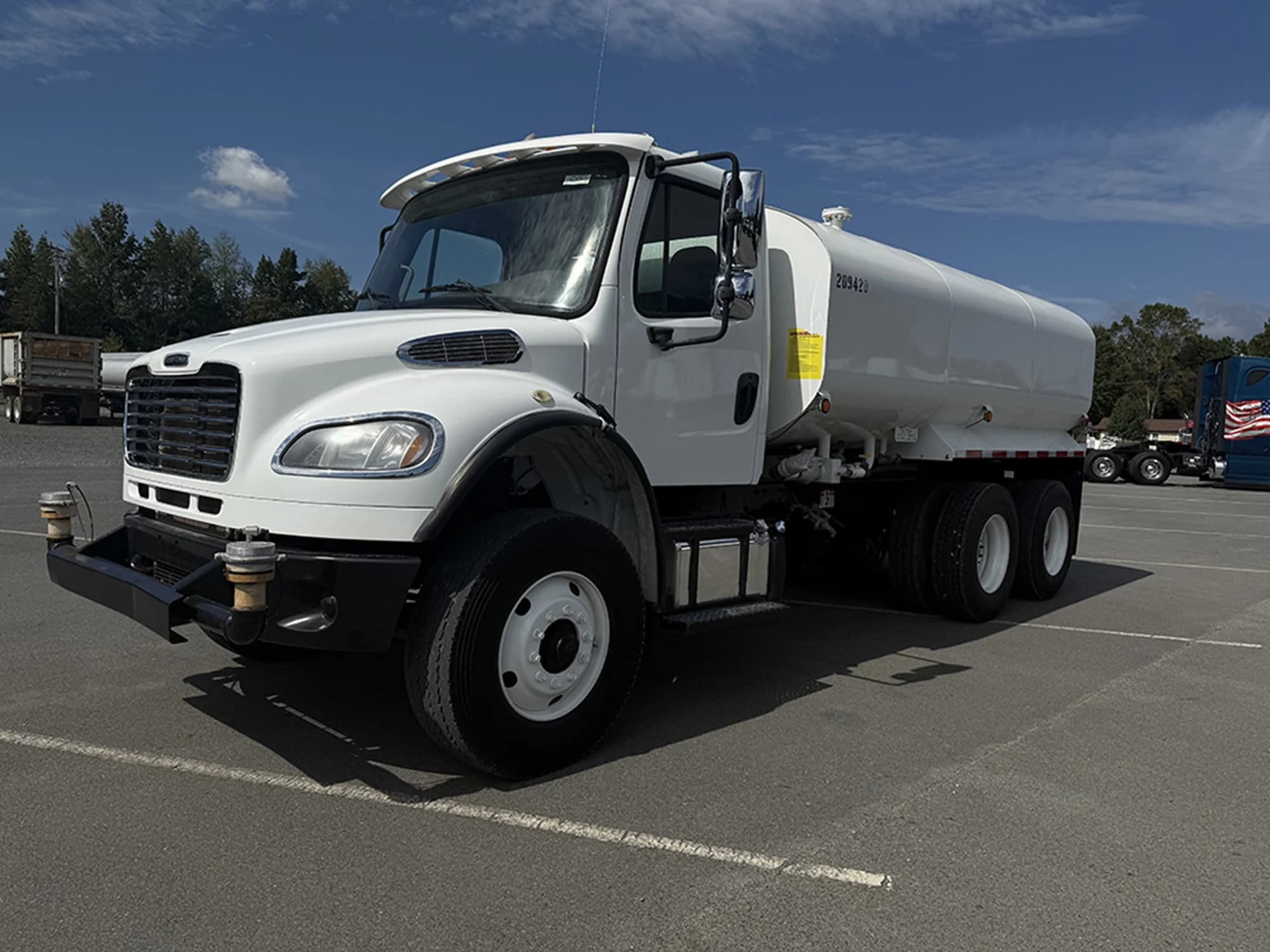 2019 Freightliner M2 106