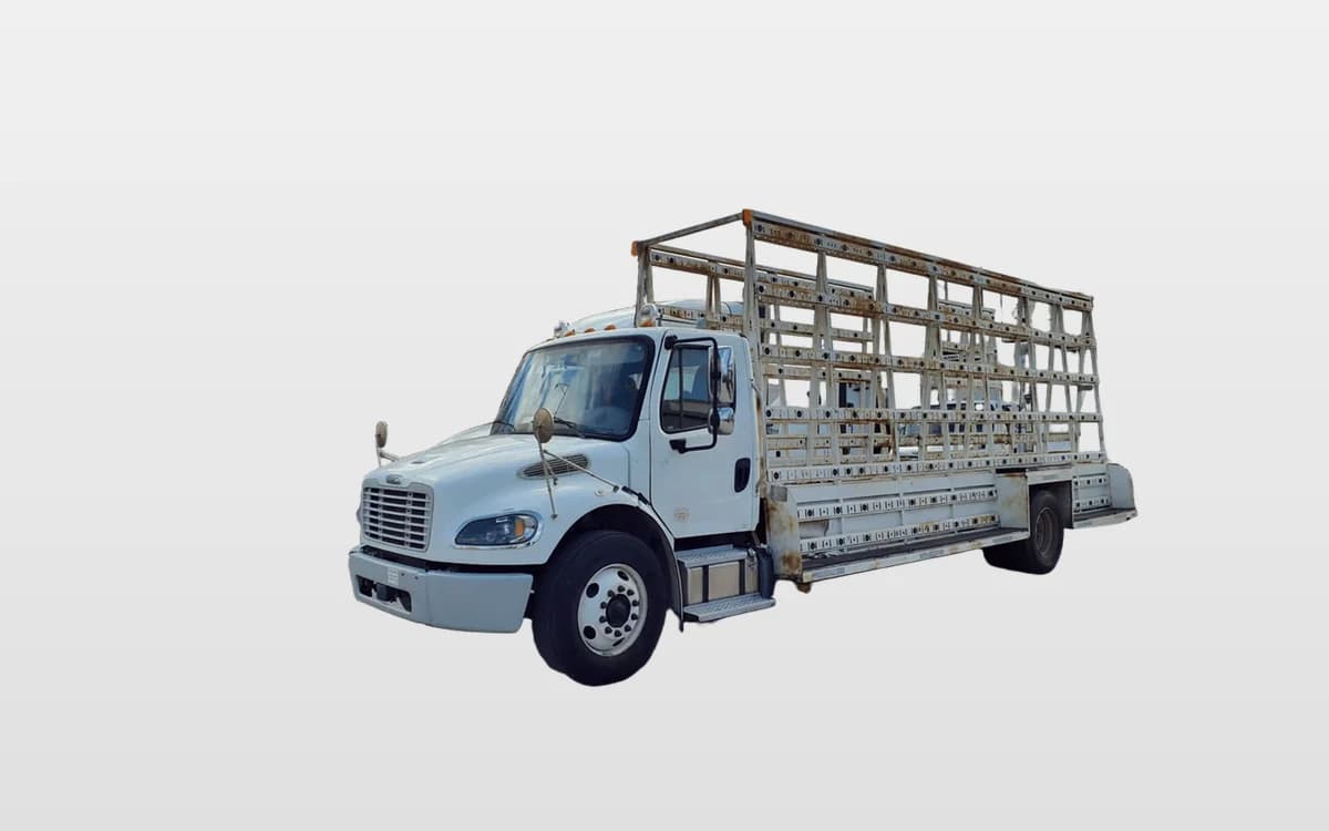 2021 Freightliner M2 106 — photo 1