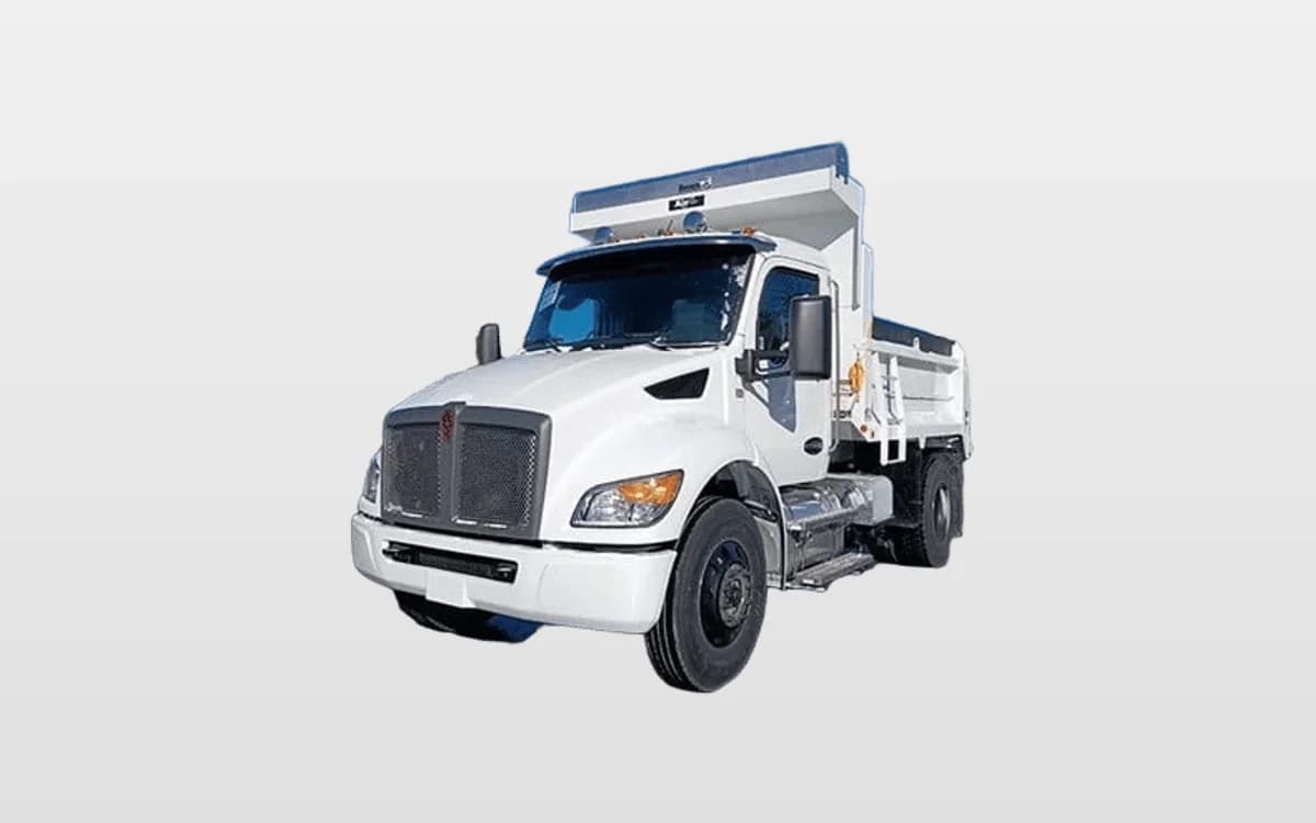 2025 Kenworth T280 — photo 1