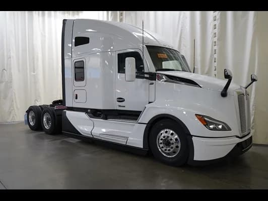 2027 Kenworth T680